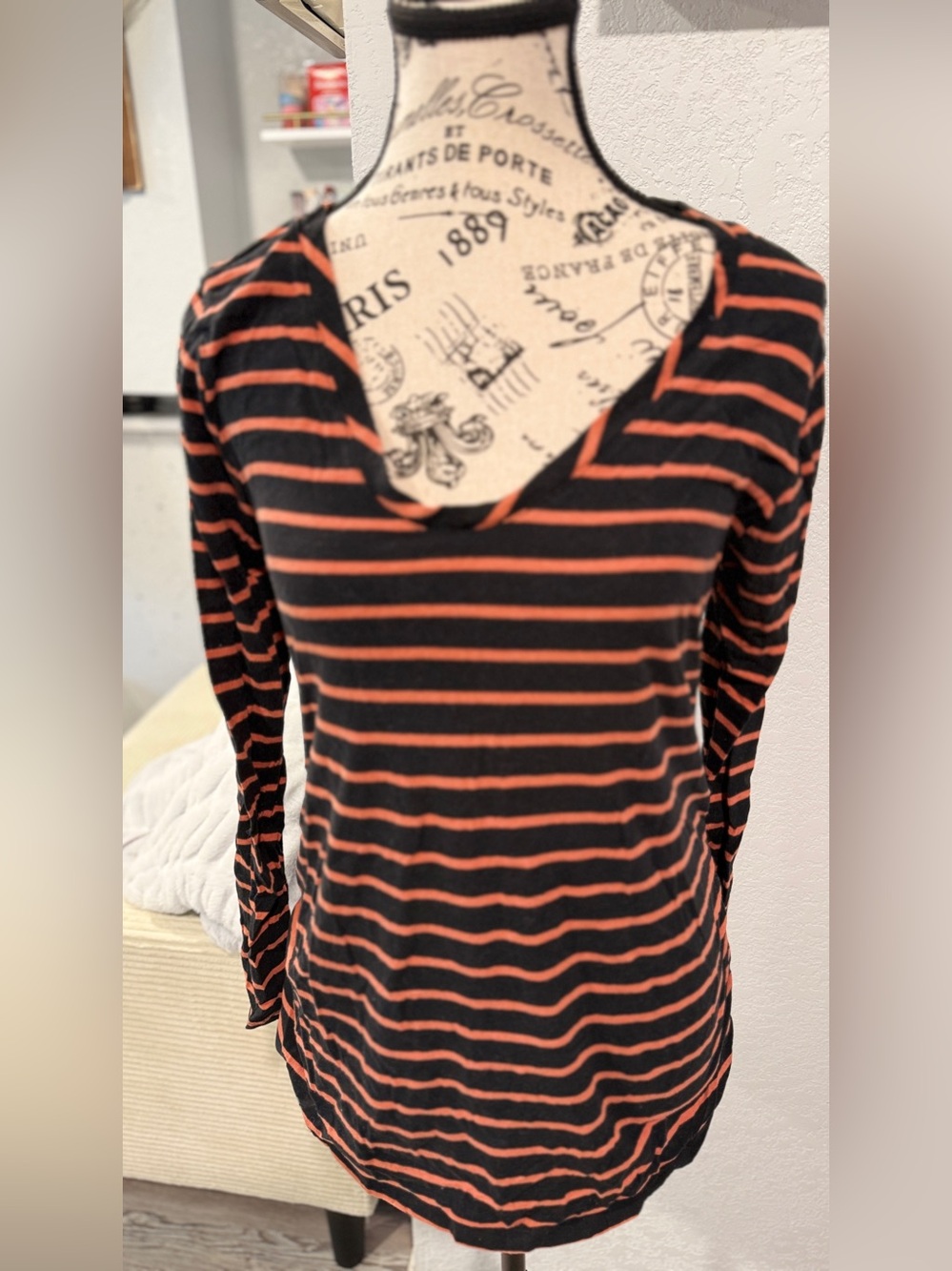 Isabel Maternity Medium Black Orange Stripe Long Sleeve Top Stretch Fall Basic - Picture 5 of 8